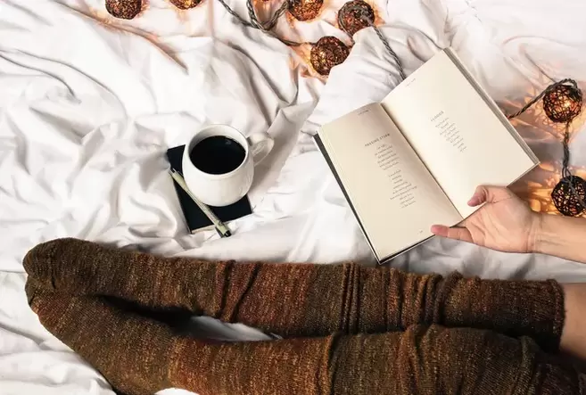 Beim Rescht, halen Är Been iwwer Häerzniveau.